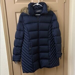 Kenneth Cole Reaction Navy Puffer Jacket with removable hoodie down and feather